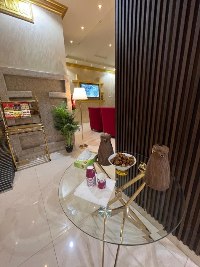 أجنحة ورد للوحدات الفندقية Khamis Mushait Exterior foto